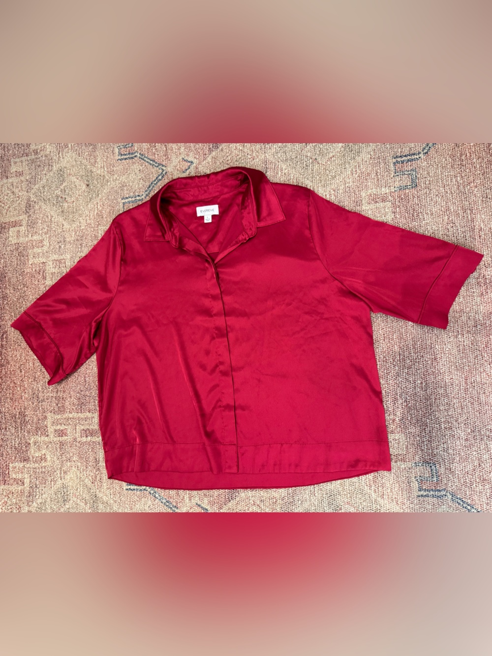 Evereve fuchsia satin relaxed fit short sleeve button-down blouse top large